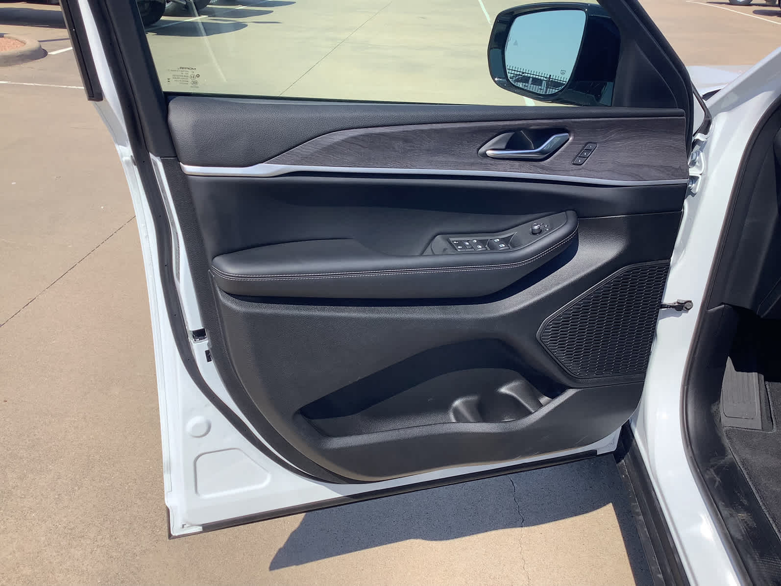 New Car 2025 Jeep Grand Cherokee L  Limited For Sale Under $50,000 In Waco, Texas