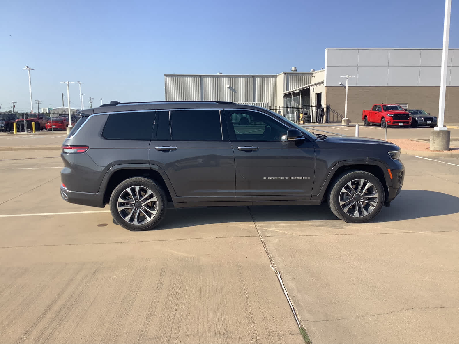 Used Car 2021 Jeep Grand Cherokee L  Overland For Sale Under $40,000 In Waco, Texas