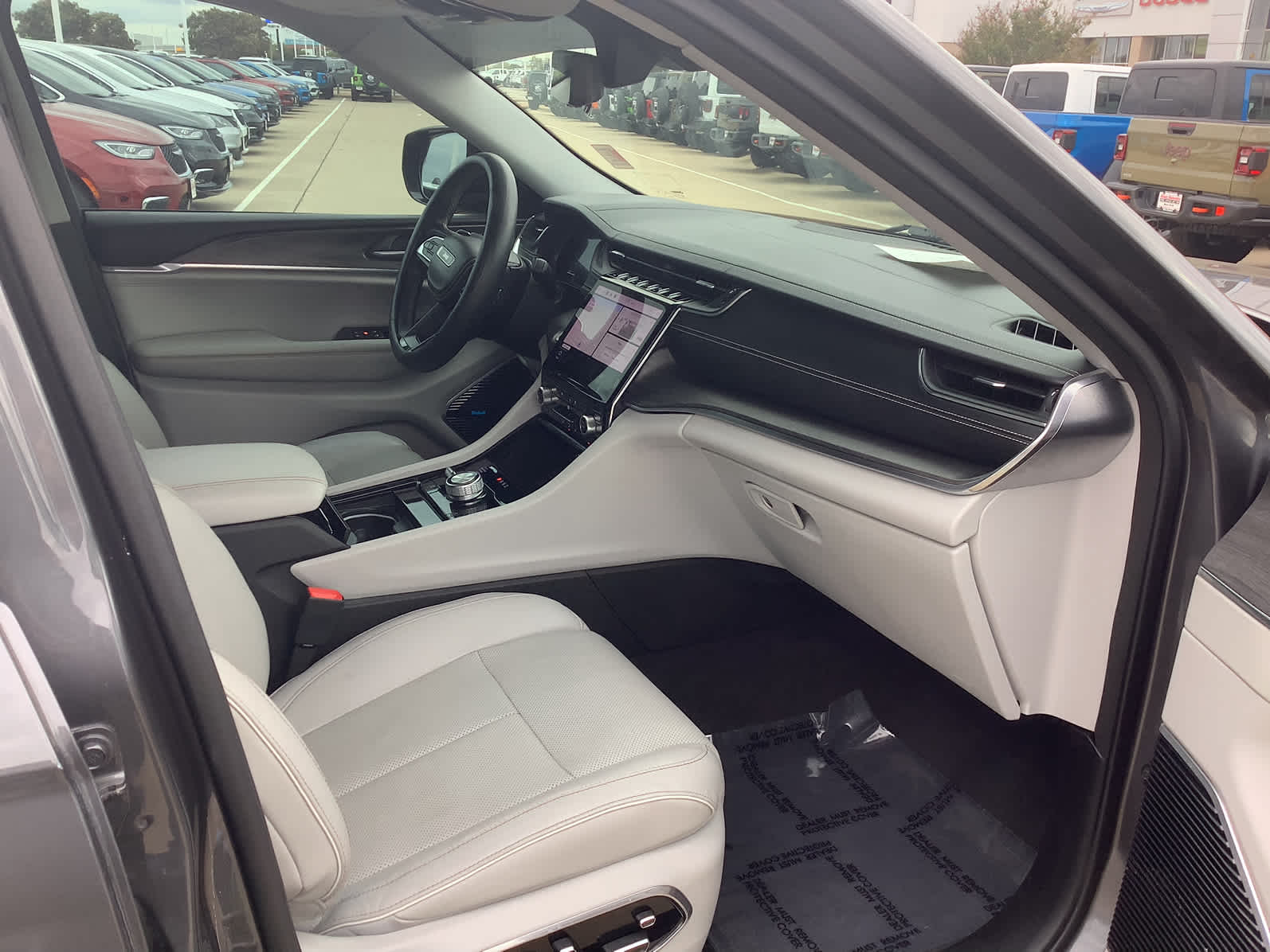 Used Car 2021 Jeep Grand Cherokee L  Overland For Sale Under $40,000 In Waco, Texas