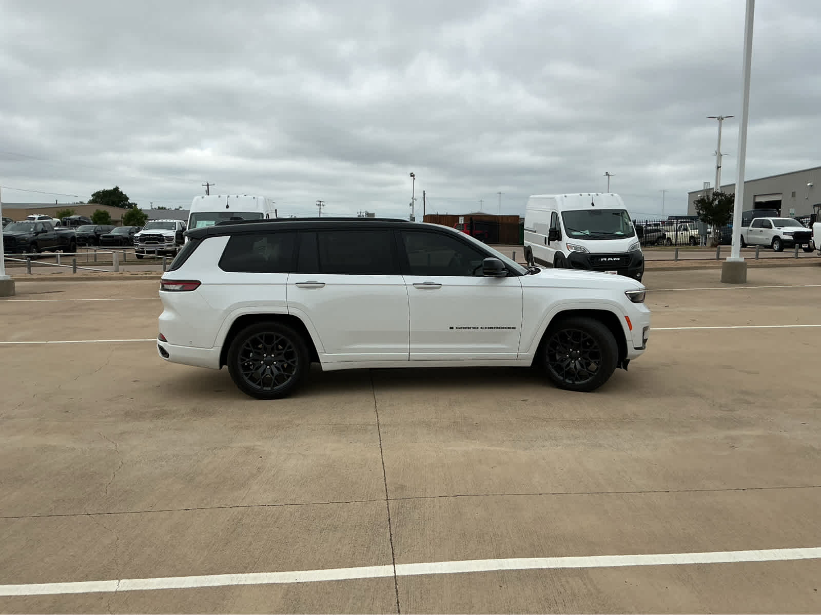 Used Car 2025 Jeep Grand Cherokee L  Summit Reserve For Sale Under $70,000 In Waco, Texas