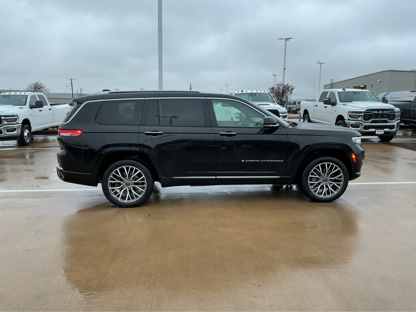 Used Car 2021 Jeep Grand Cherokee L  Summit Reserve For Sale Under $40,000 In Waco, Texas