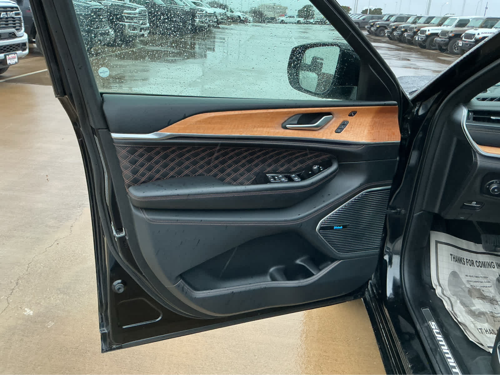 Used Car 2021 Jeep Grand Cherokee L  Summit Reserve For Sale Under $40,000 In Waco, Texas