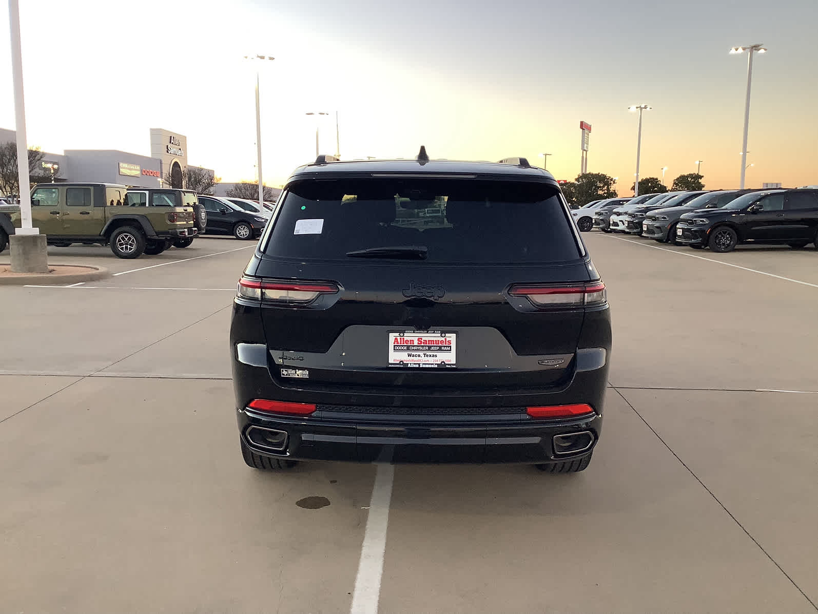 New Car 2025 Jeep Grand Cherokee L  Summit For Sale Under $70,000 In Waco, Texas