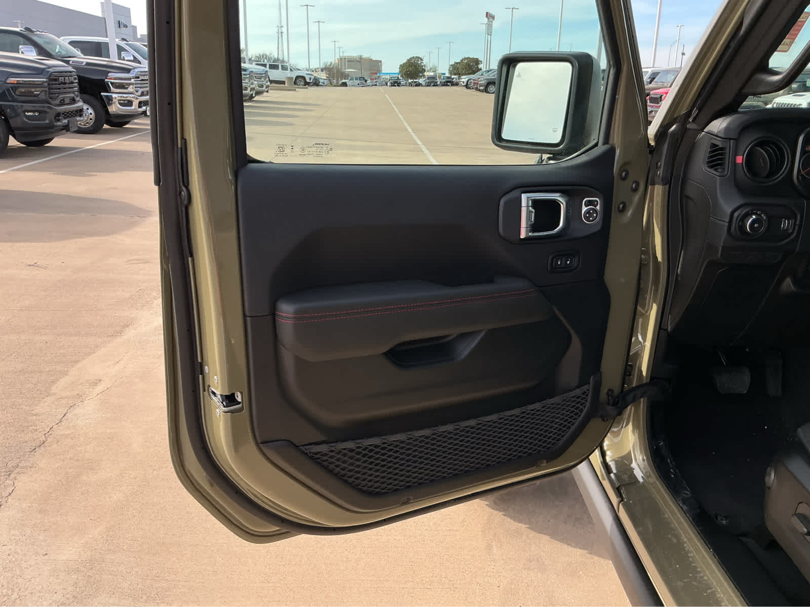 new 2026 Jeep Wrangler car, priced at $85,970