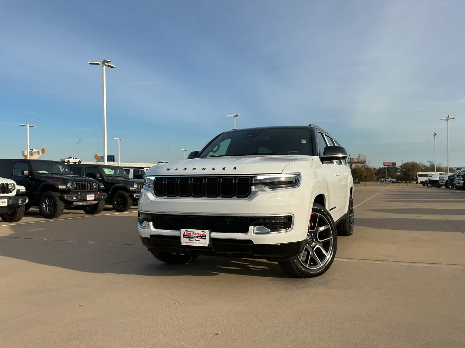 New Car 2025 Jeep Wagoneer L  Series Iii For Sale Under $90,000 In Waco, Texas