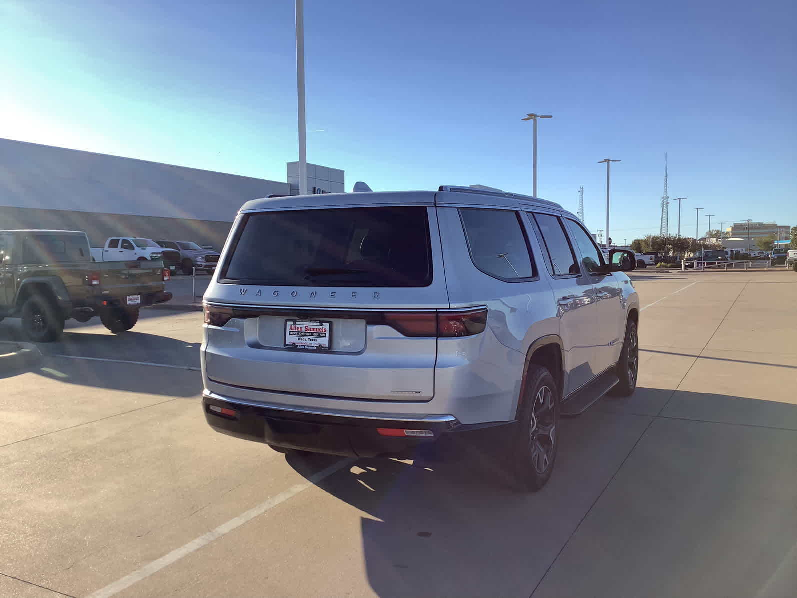 Used Car 2023 Jeep Wagoneer  Series Iii For Sale Under $60,000 In Waco, Texas