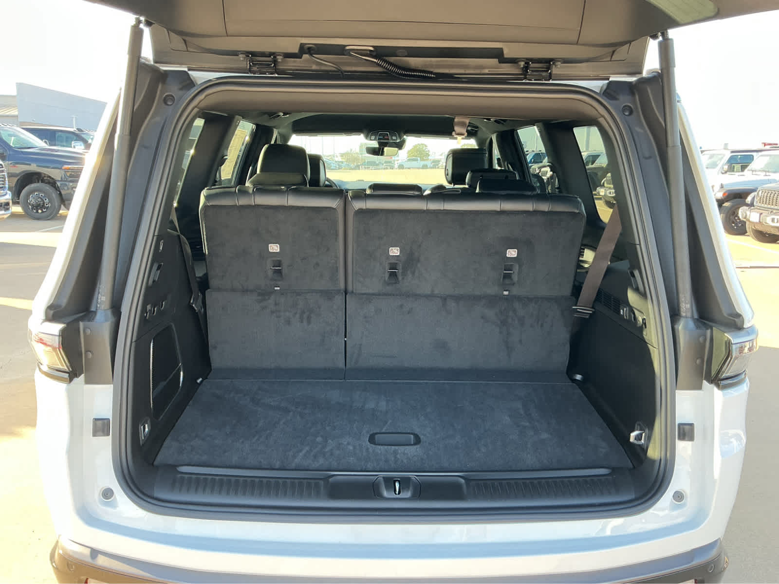 new 2026 Jeep Grand Wagoneer car, priced at $64,559