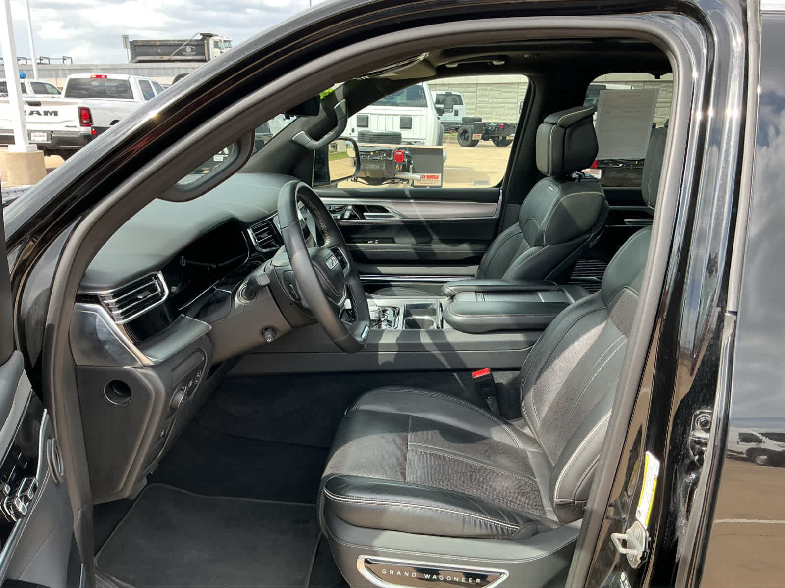 Used Car 2023 Jeep Grand Wagoneer  Series Ii For Sale Under $60,000 In Waco, Texas