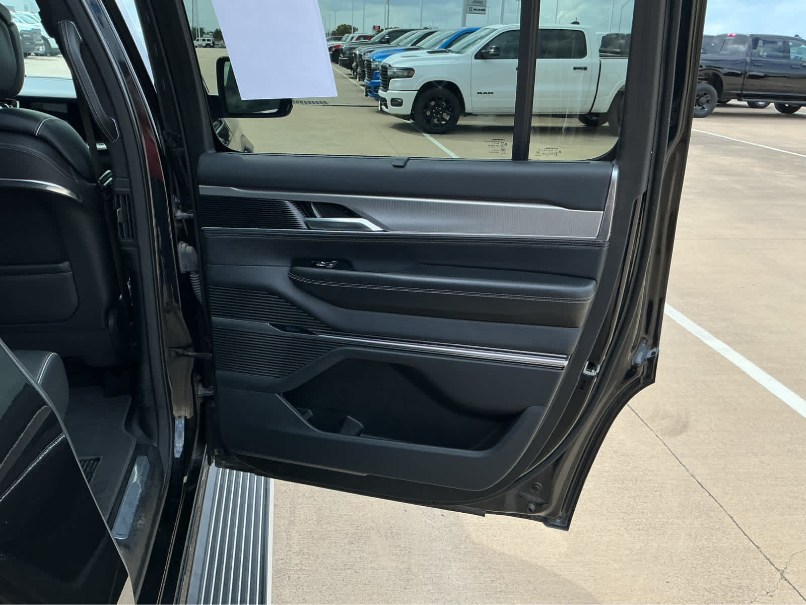 Used Car 2023 Jeep Grand Wagoneer  Series Ii For Sale Under $60,000 In Waco, Texas