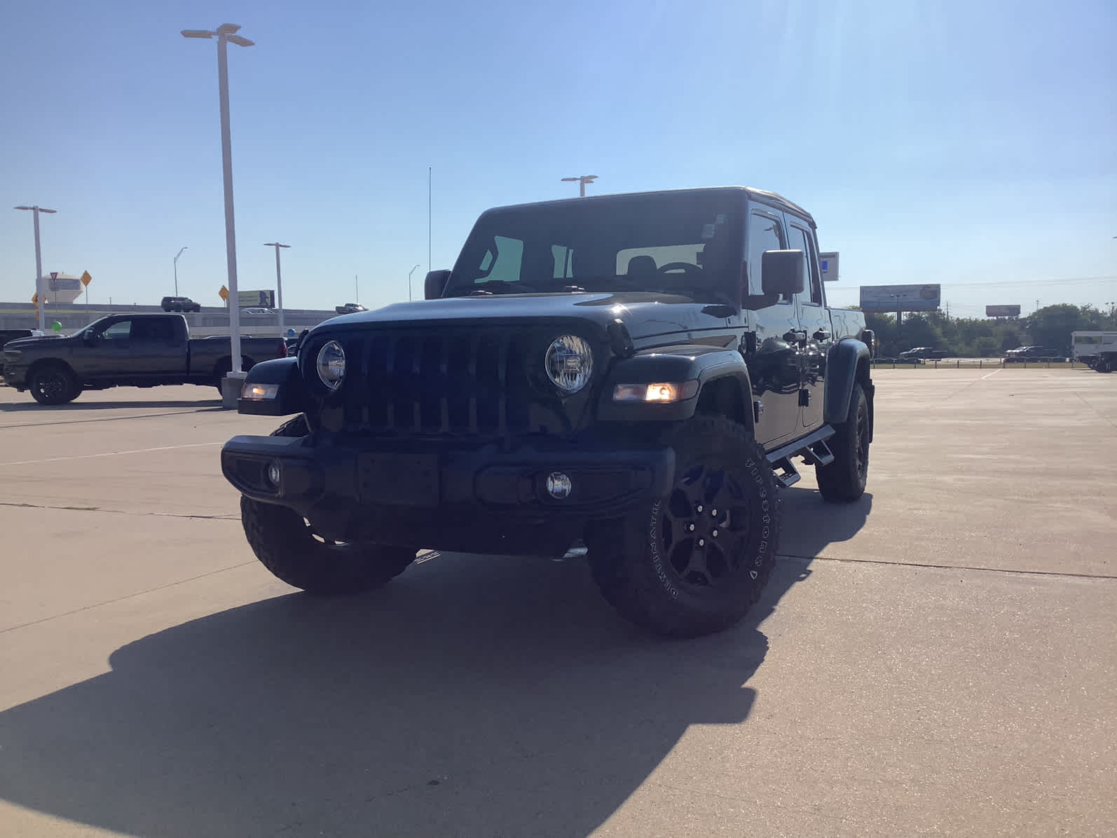 Used Car 2022 Jeep Gladiator  Willys For Sale Under $50,000 In Waco, Texas