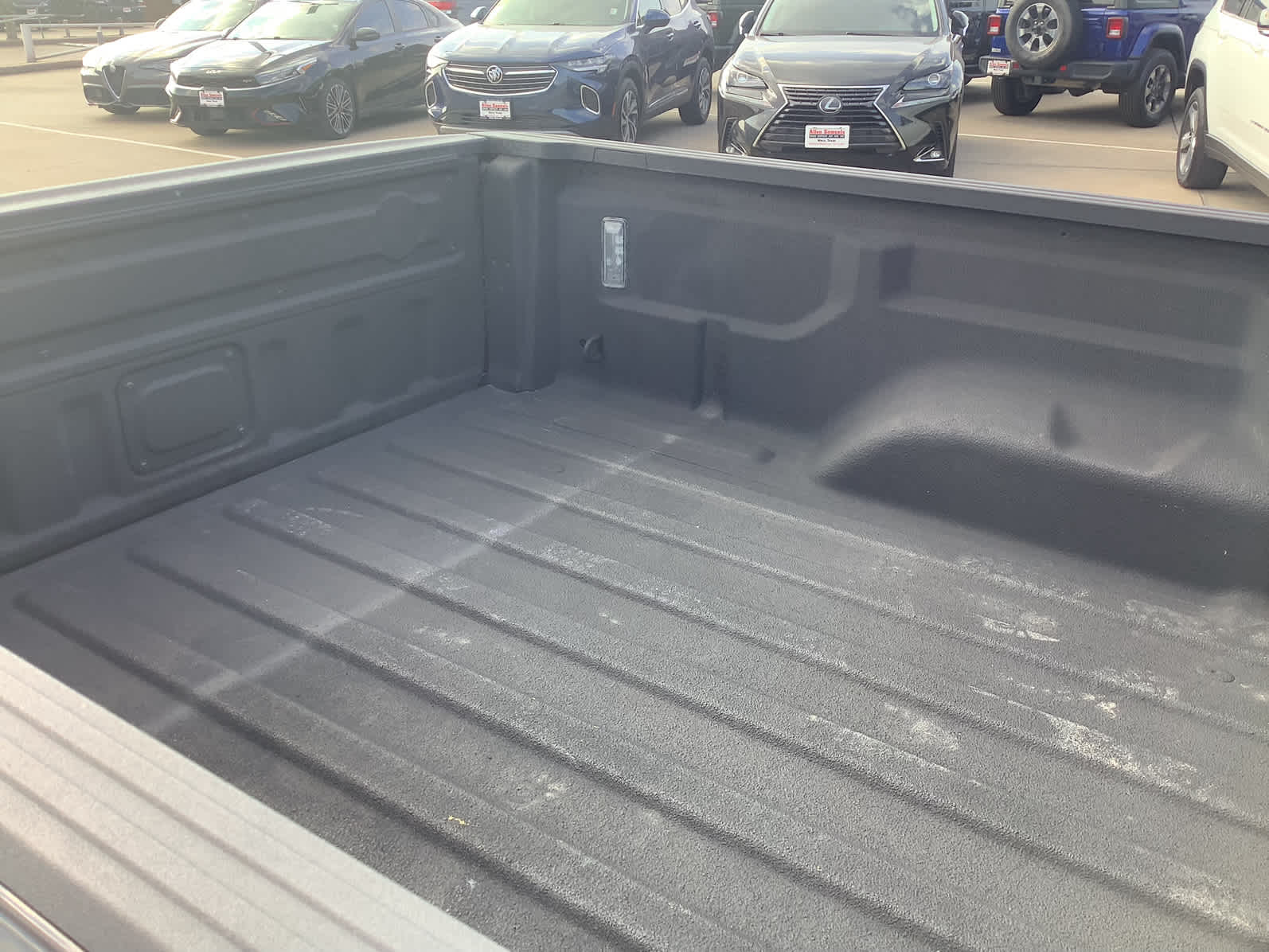 Used Car 2022 Jeep Gladiator  Willys For Sale Under $35,000 In Waco, Texas