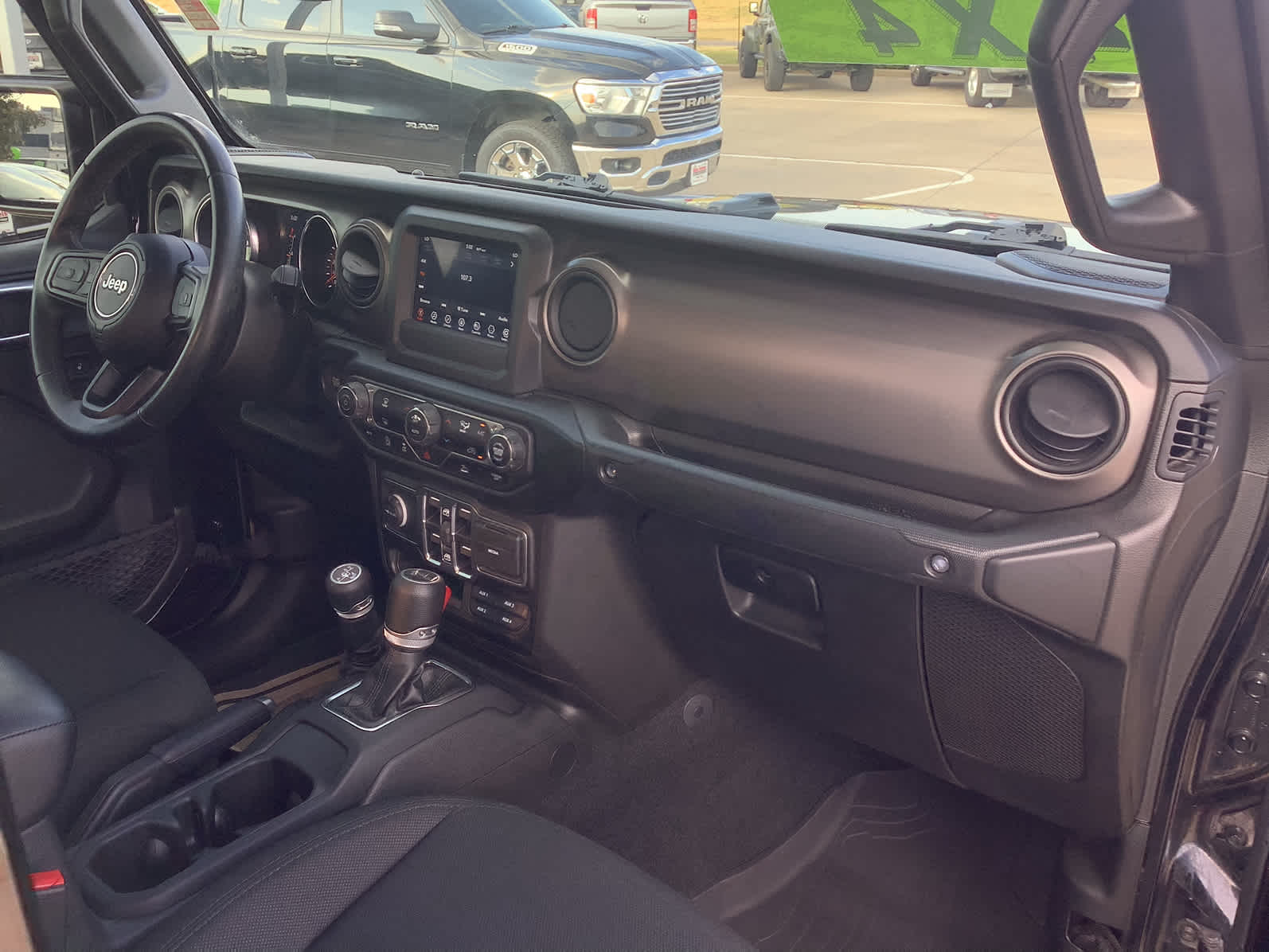 Used Car 2022 Jeep Gladiator  Willys For Sale Under $35,000 In Waco, Texas