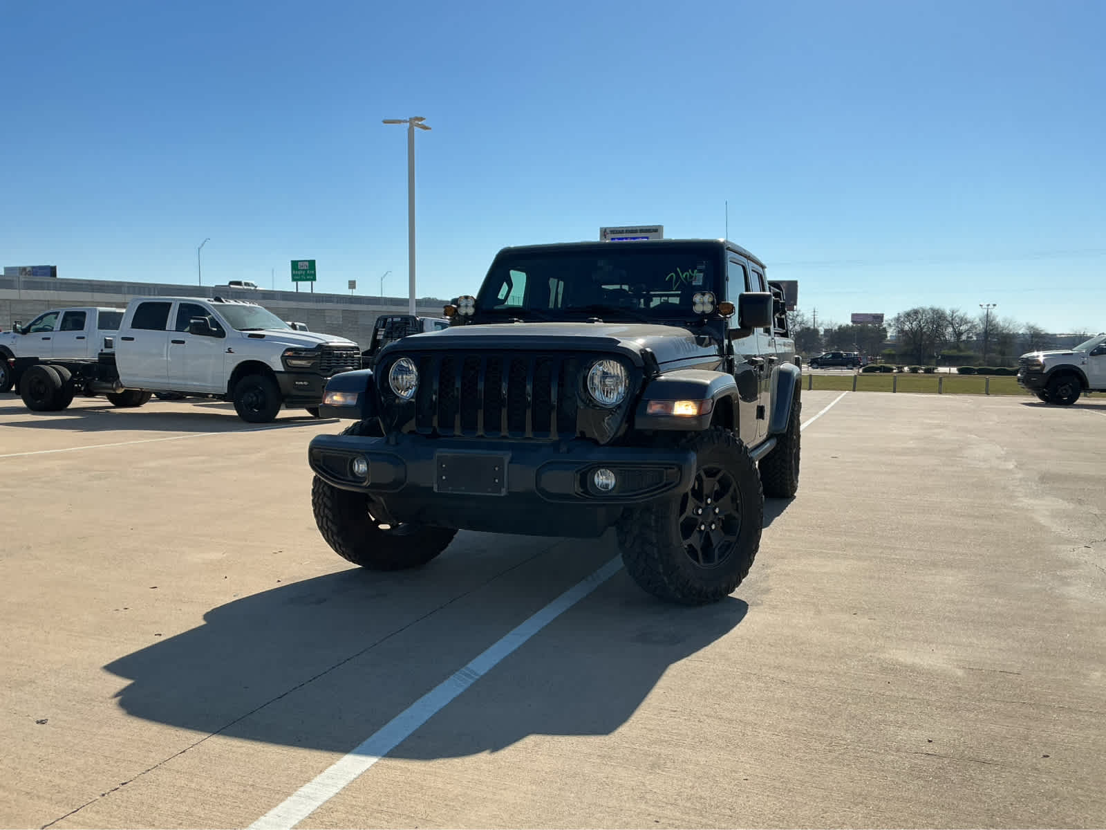 Used Car 2022 Jeep Gladiator  Willys For Sale Under $35,000 In Waco, Texas