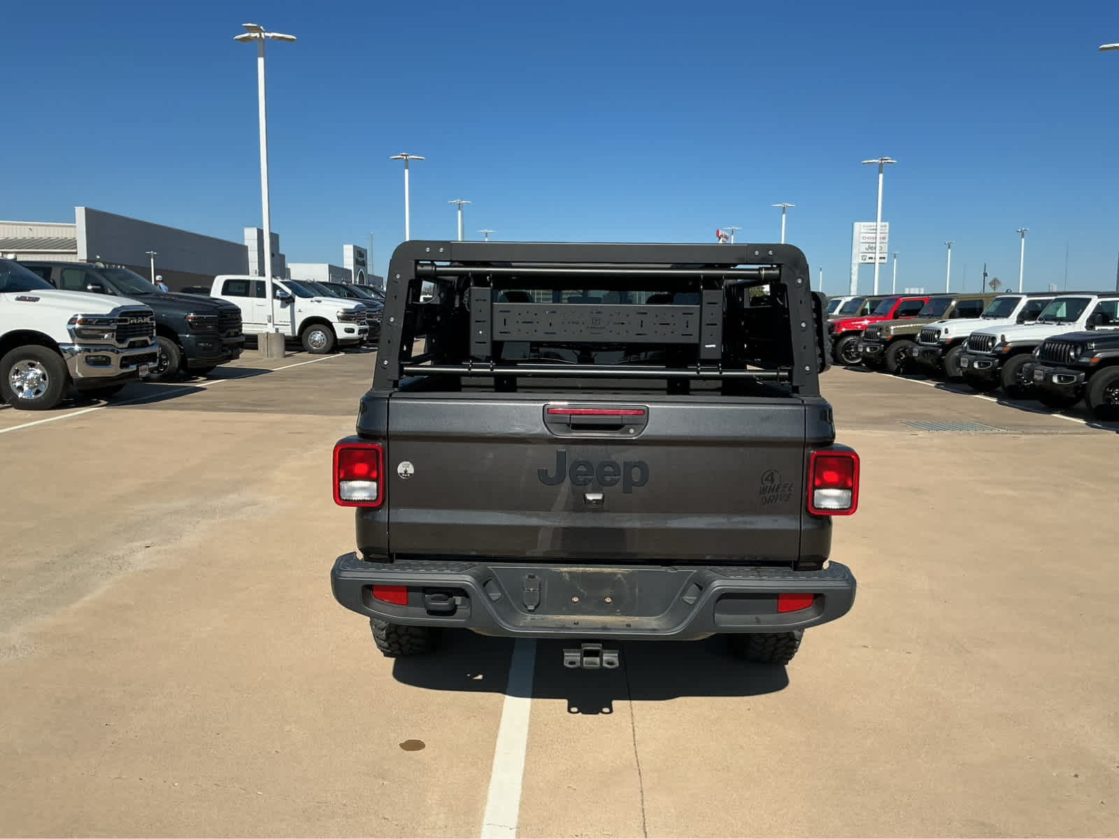 Used Car 2022 Jeep Gladiator  Willys For Sale Under $35,000 In Waco, Texas