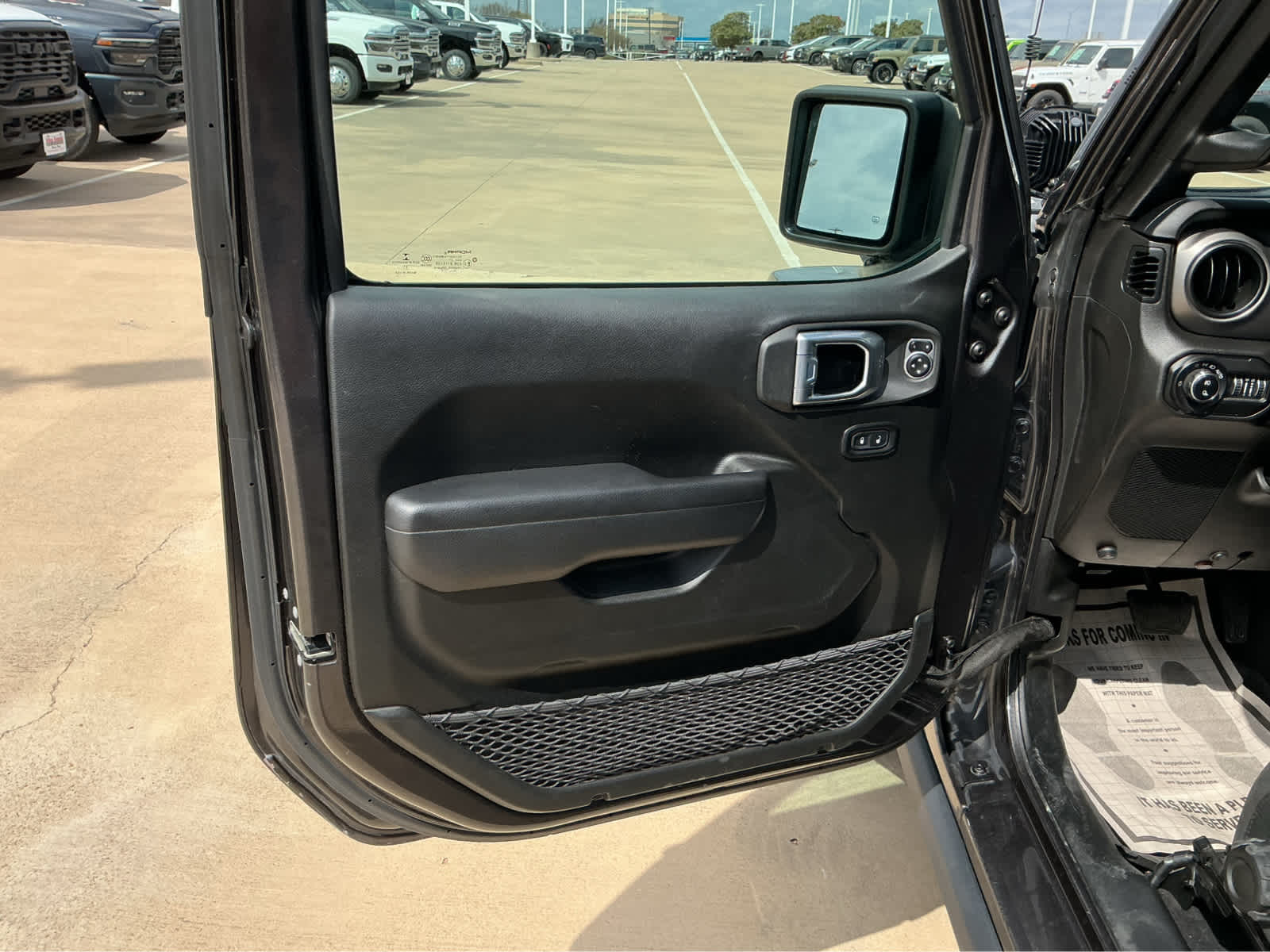 used 2022 Jeep Gladiator car, priced at $30,598