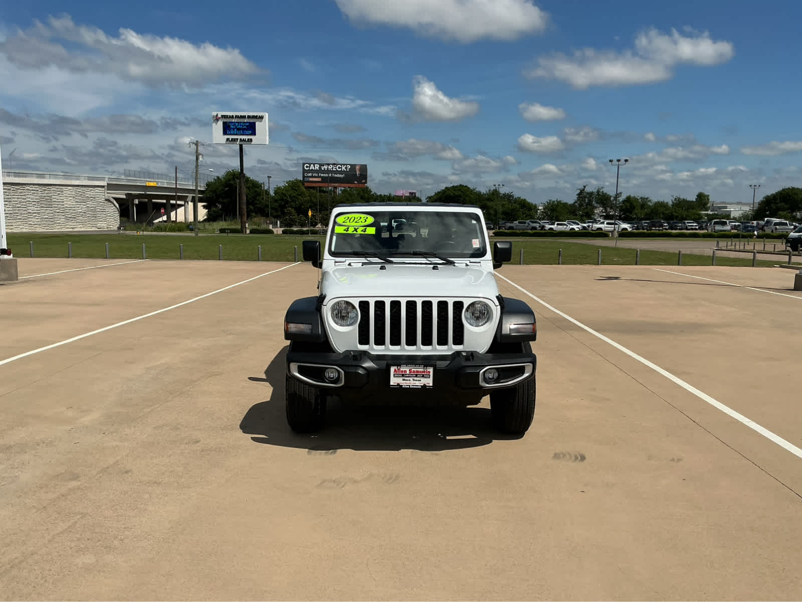 Used Car 2023 Jeep Gladiator  Sport For Sale Under $35,000 In Waco, Texas