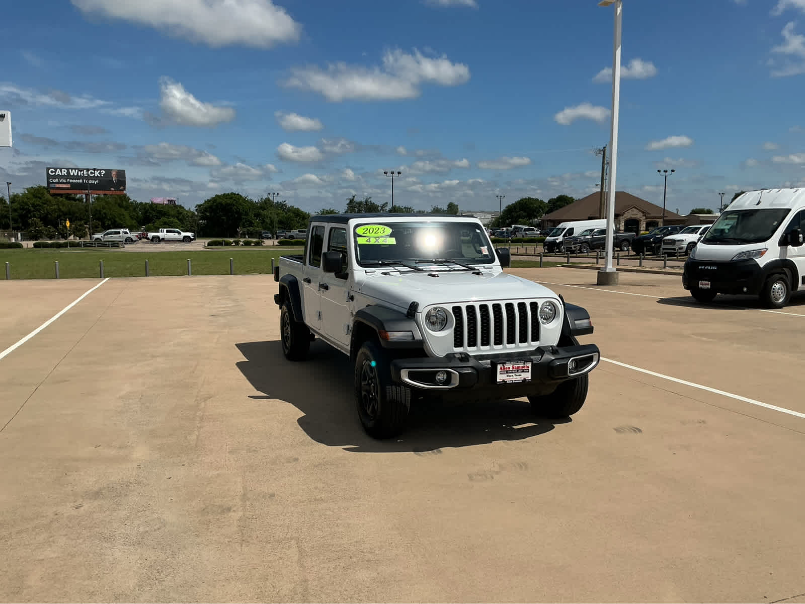 Used Car 2023 Jeep Gladiator  Sport For Sale Under $35,000 In Waco, Texas