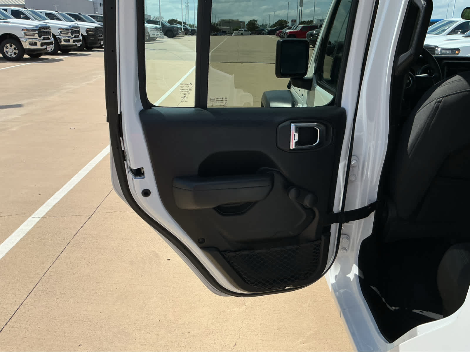 Used Car 2023 Jeep Gladiator  Sport For Sale Under $35,000 In Waco, Texas
