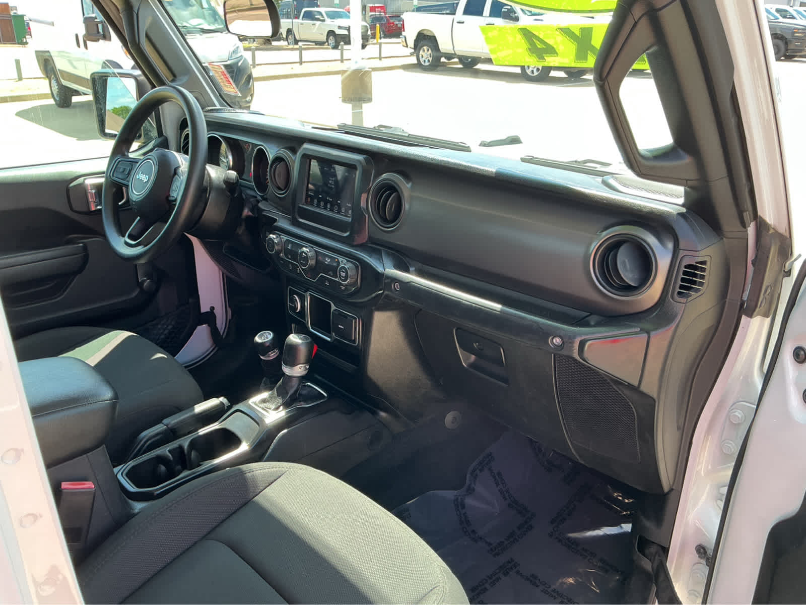 Used Car 2023 Jeep Gladiator  Sport For Sale Under $35,000 In Waco, Texas