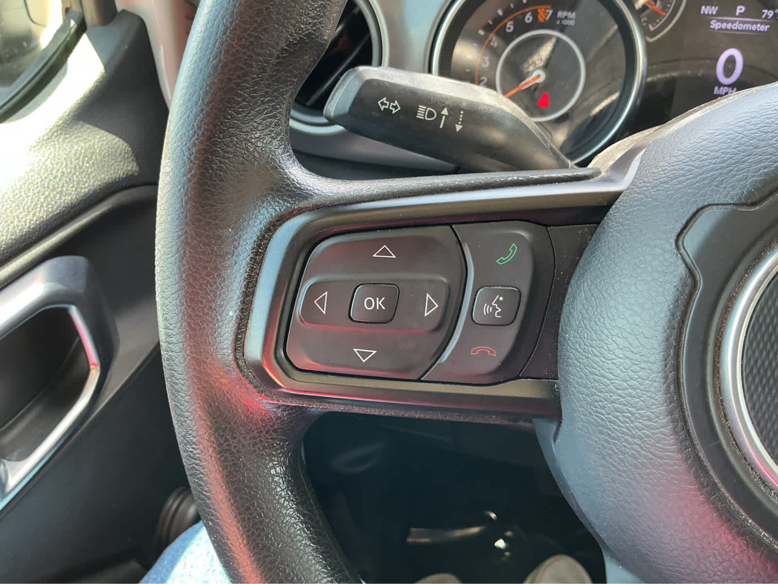 Used Car 2023 Jeep Gladiator  Sport For Sale Under $35,000 In Waco, Texas