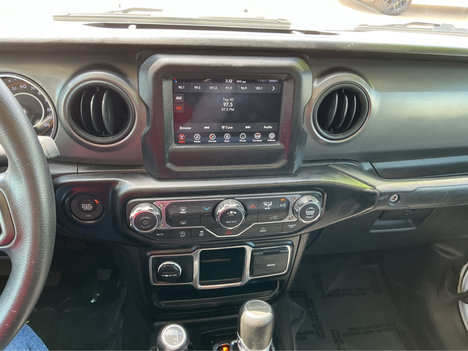 Used Car 2023 Jeep Gladiator  Sport For Sale Under $35,000 In Waco, Texas