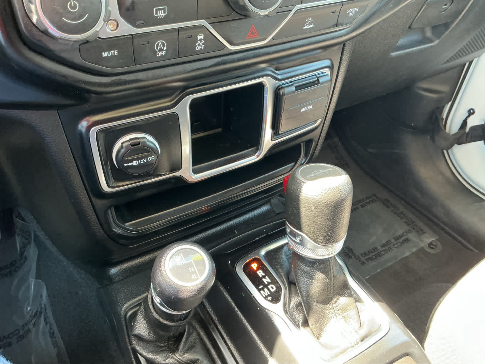 Used Car 2023 Jeep Gladiator  Sport For Sale Under $35,000 In Waco, Texas