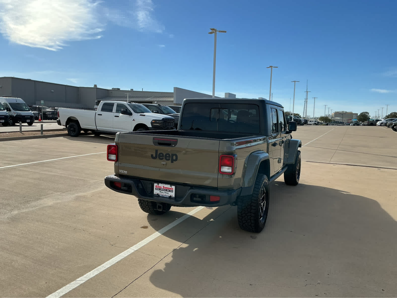 Used Car 2020 Jeep Gladiator  Sport S For Sale Under $25,000 In Waco, Texas