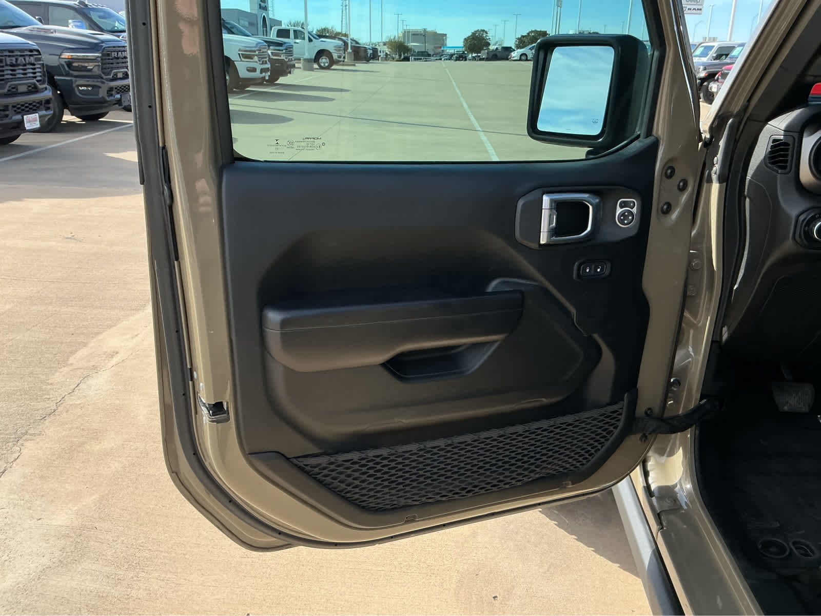 Used Car 2020 Jeep Gladiator  Sport S For Sale Under $25,000 In Waco, Texas