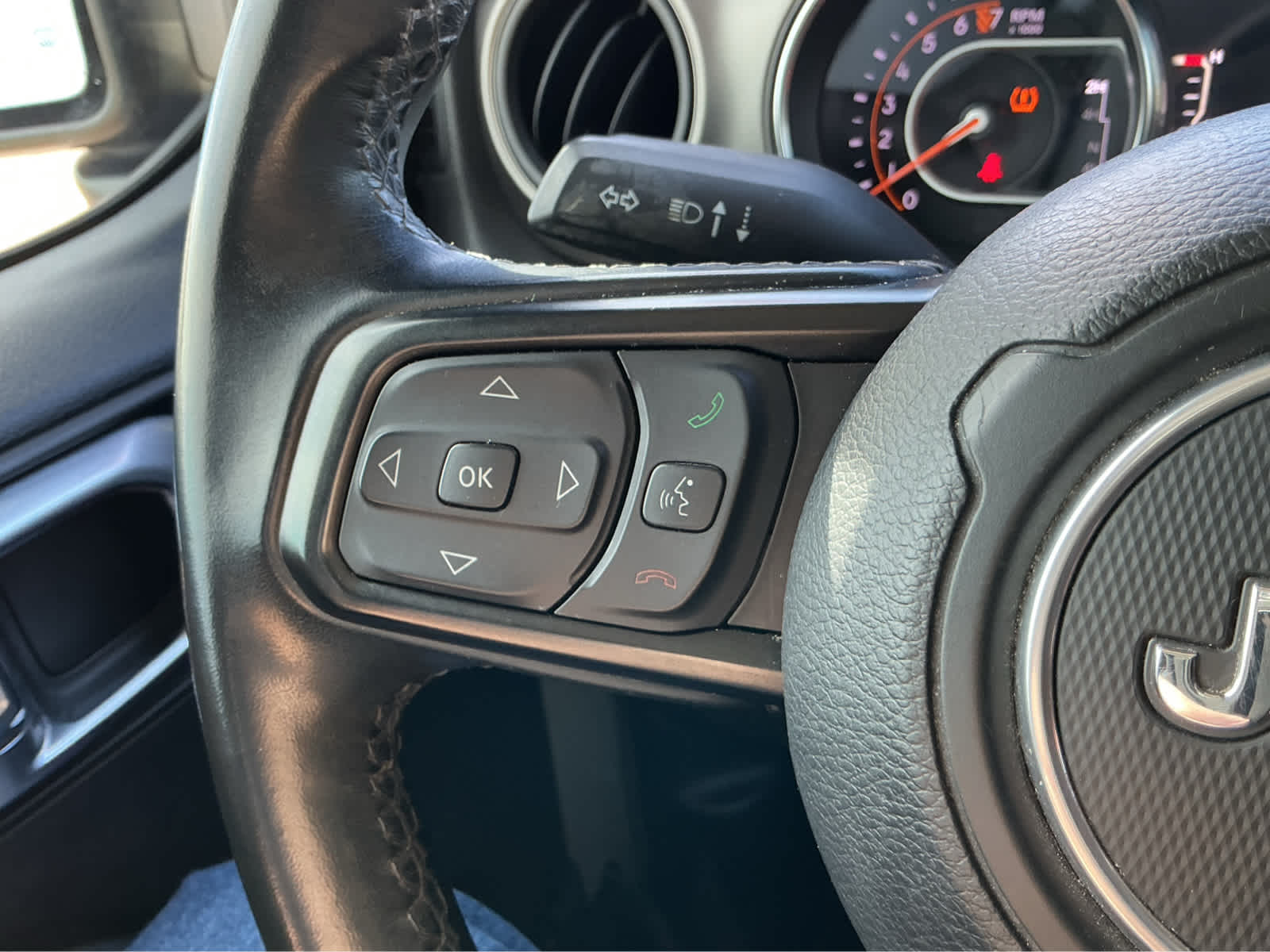 Used Car 2020 Jeep Gladiator  Sport S For Sale Under $25,000 In Waco, Texas