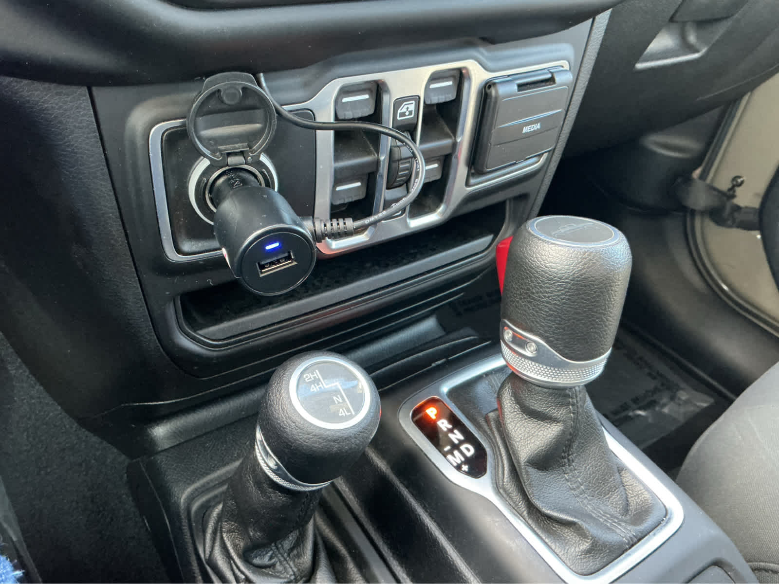 Used Car 2020 Jeep Gladiator  Sport S For Sale Under $25,000 In Waco, Texas