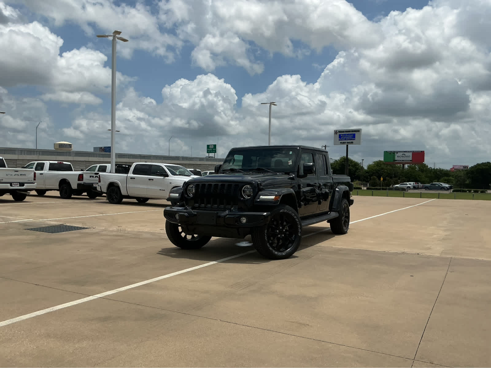 Used Car 2022 Jeep Gladiator  High Altitude For Sale Under $35,000 In Waco, Texas