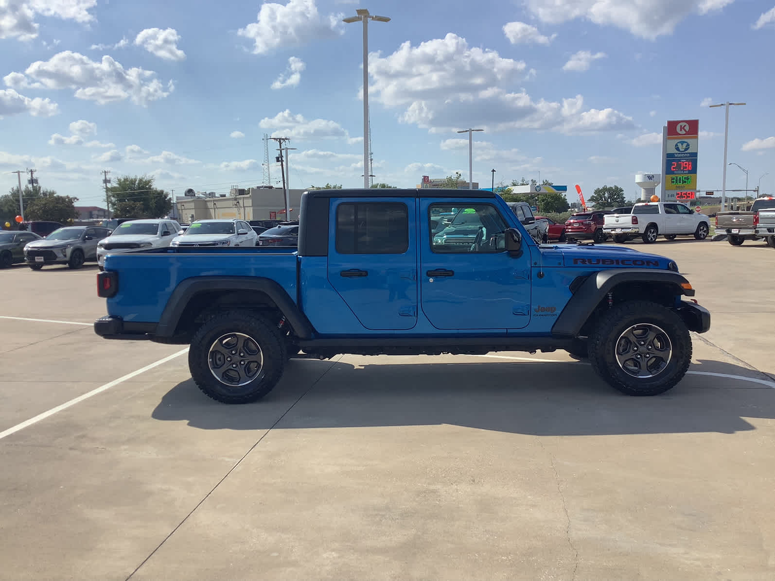 Used Car 2021 Jeep Gladiator  Rubicon For Sale Under $40,000 In Waco, Texas