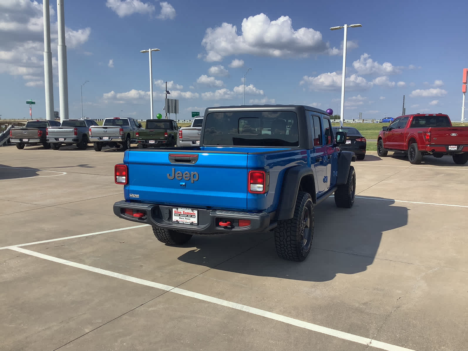 Used Car 2021 Jeep Gladiator  Rubicon For Sale Under $40,000 In Waco, Texas