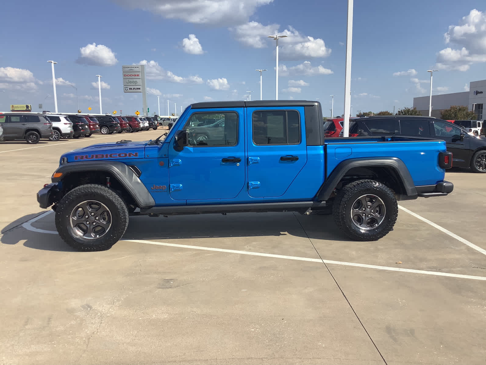 Used Car 2021 Jeep Gladiator  Rubicon For Sale Under $40,000 In Waco, Texas