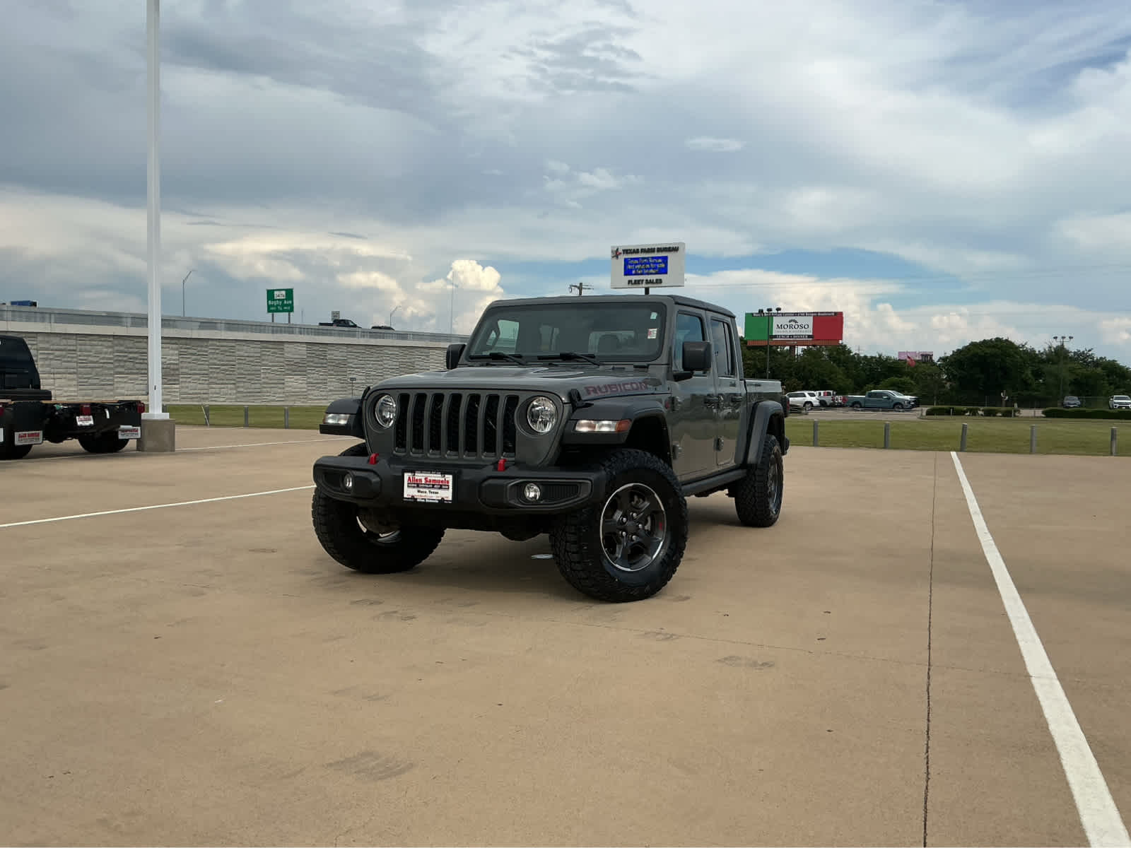 Used Car 2023 Jeep Gladiator  Rubicon For Sale Under $50,000 In Waco, Texas