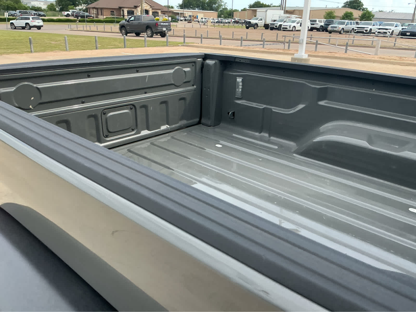Used Car 2023 Jeep Gladiator  Rubicon For Sale Under $50,000 In Waco, Texas
