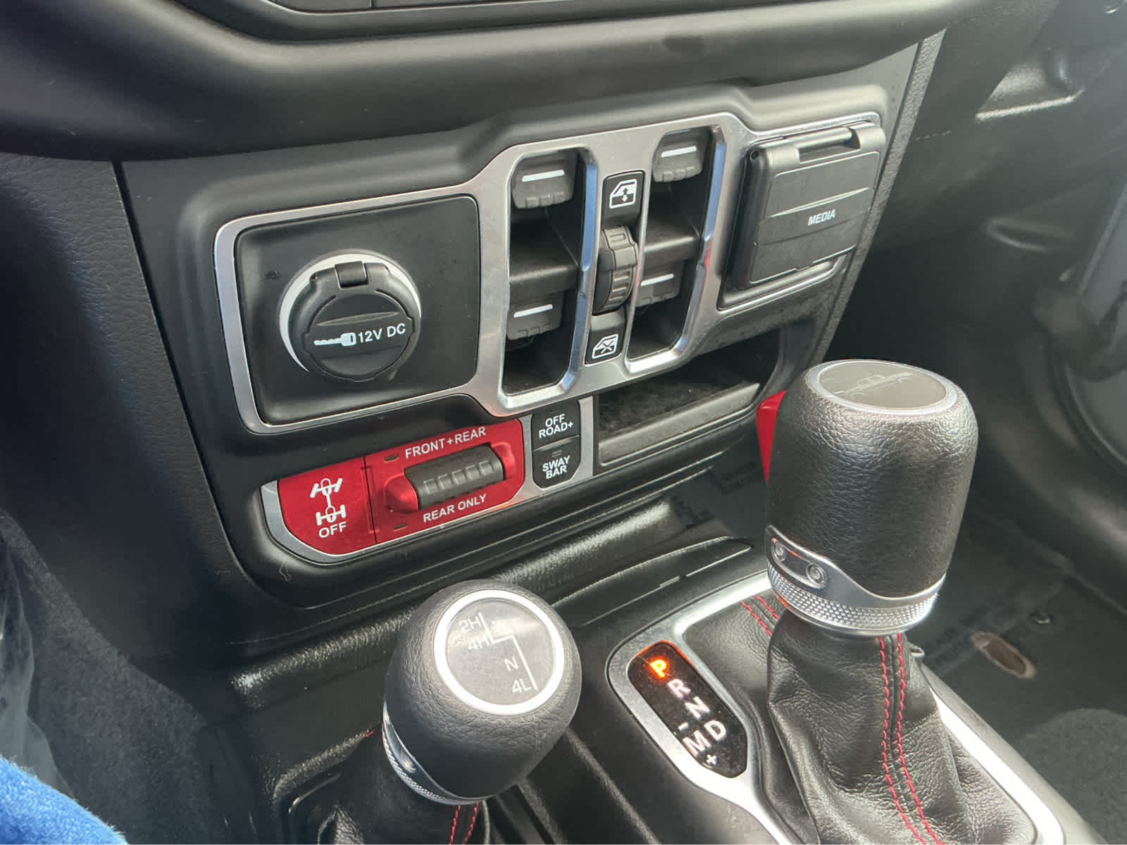 Used Car 2023 Jeep Gladiator  Rubicon For Sale Under $50,000 In Waco, Texas
