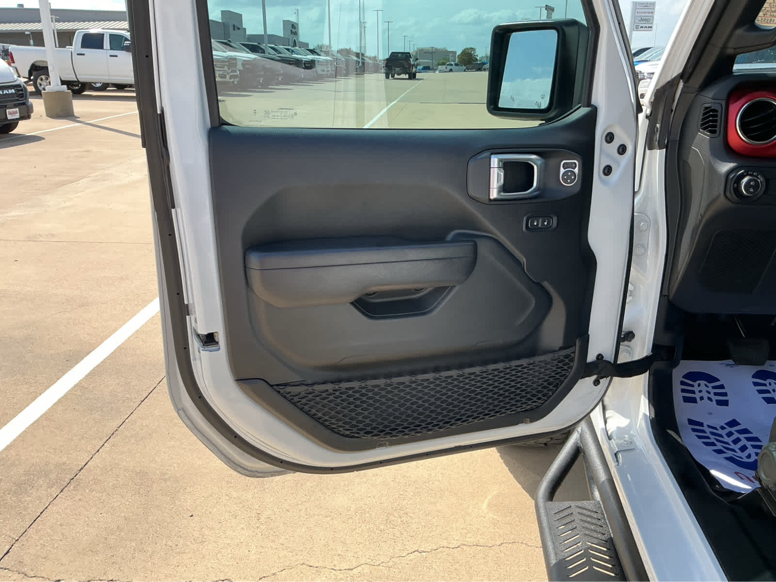 Used Car 2023 Jeep Gladiator  Rubicon For Sale Under $40,000 In Waco, Texas
