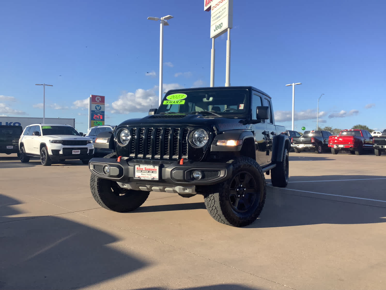 Used Car 2023 Jeep Gladiator  Mojave For Sale Under $50,000 In Waco, Texas