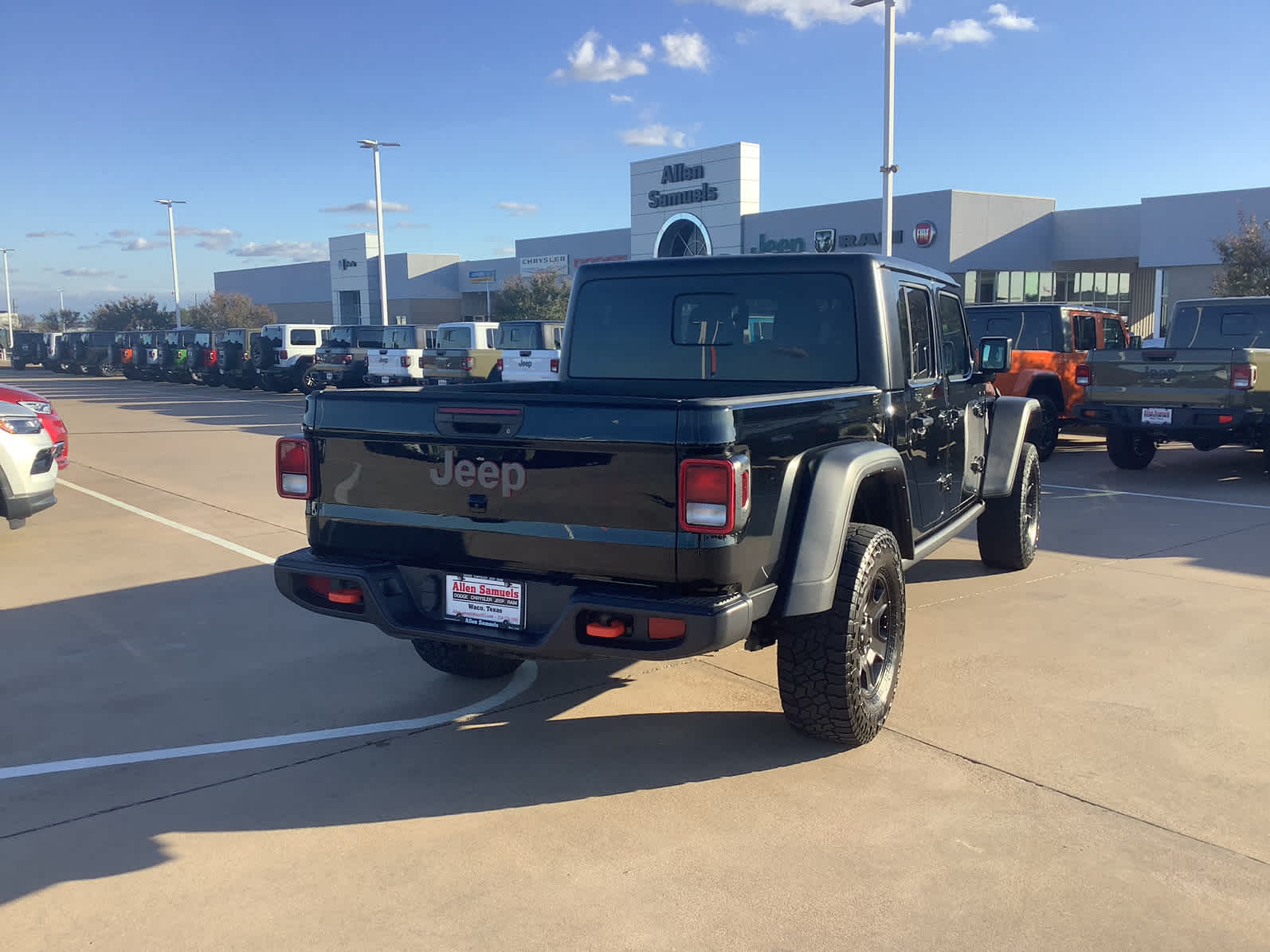 Used Car 2023 Jeep Gladiator  Mojave For Sale Under $50,000 In Waco, Texas
