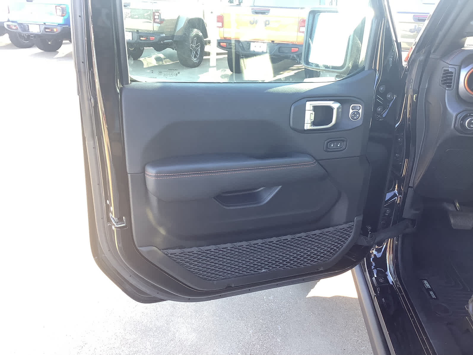 Used Car 2023 Jeep Gladiator  Mojave For Sale Under $50,000 In Waco, Texas