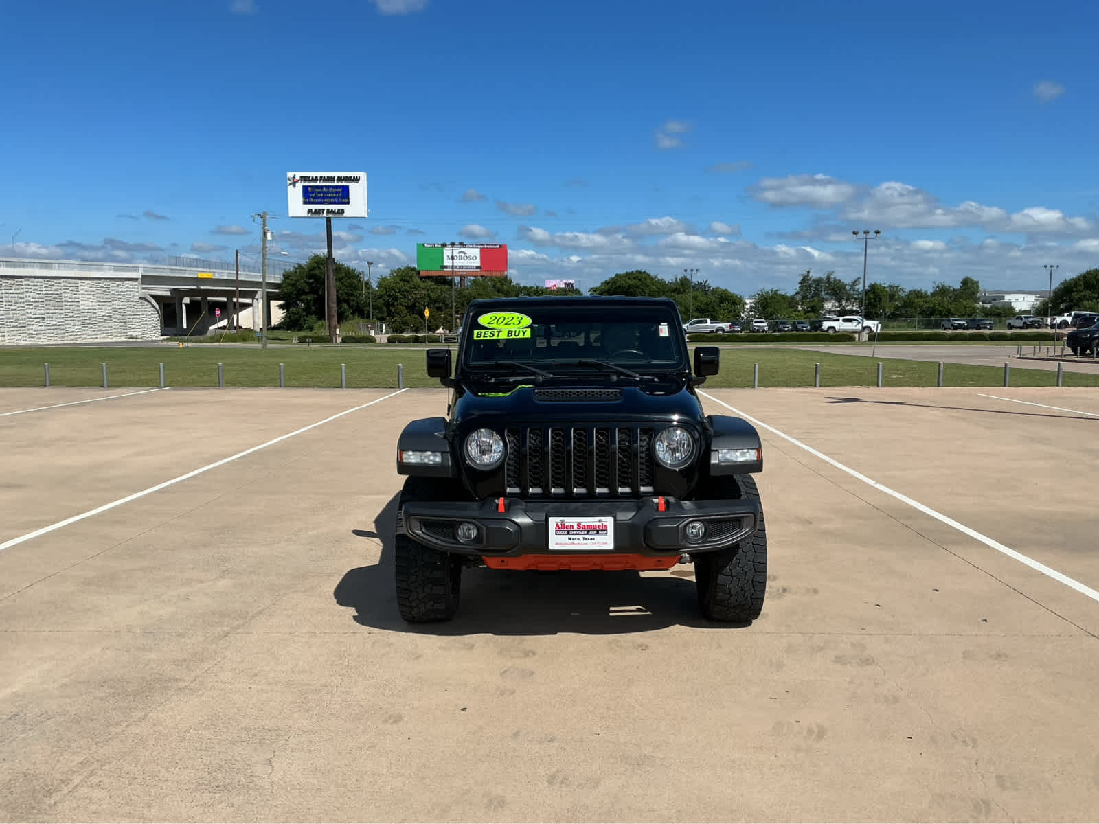 Used Car 2023 Jeep Gladiator  Mojave For Sale Under $50,000 In Waco, Texas