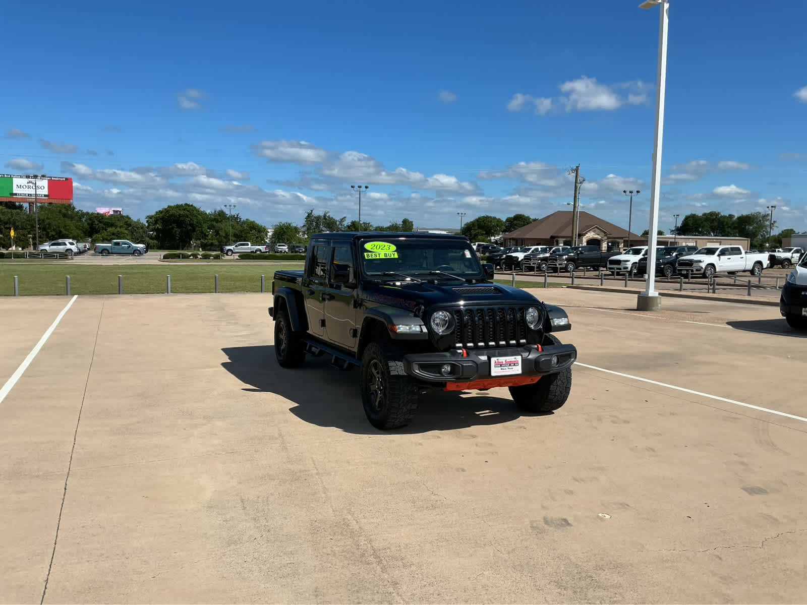 Used Car 2023 Jeep Gladiator  Mojave For Sale Under $50,000 In Waco, Texas