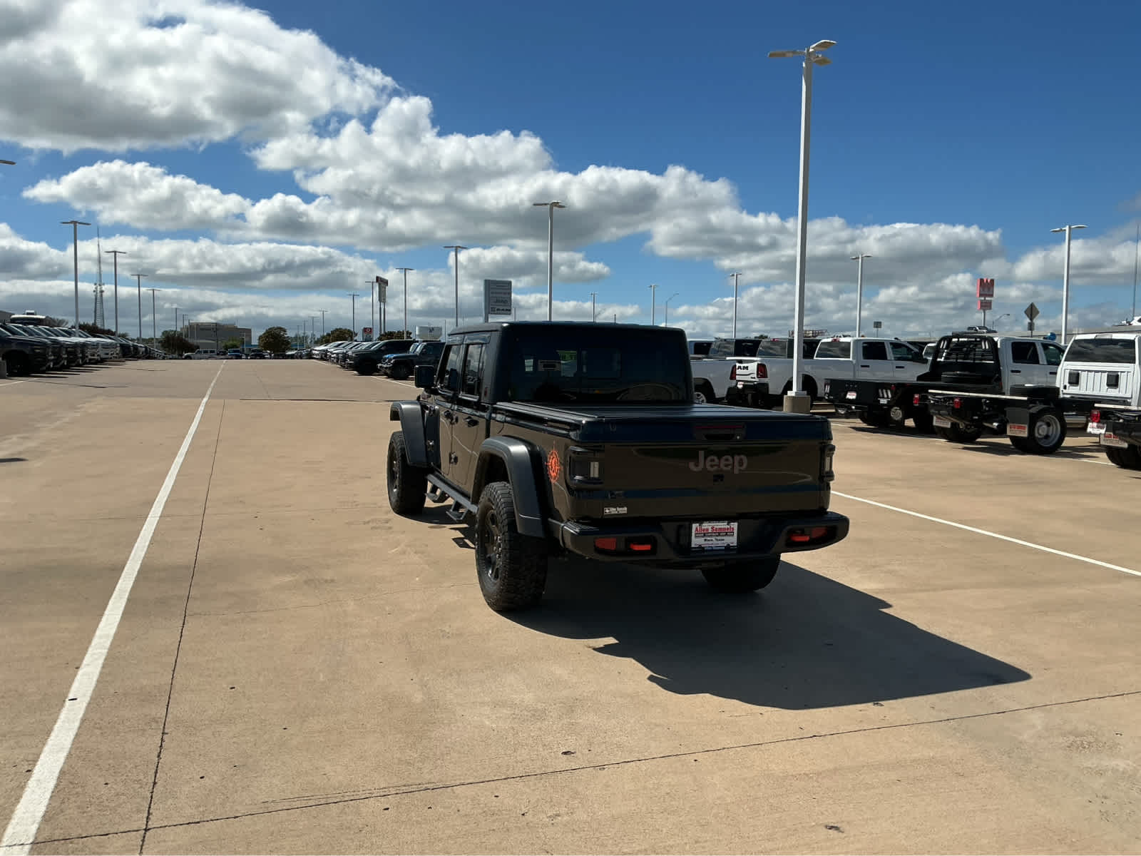 Used Car 2023 Jeep Gladiator  Mojave For Sale Under $50,000 In Waco, Texas