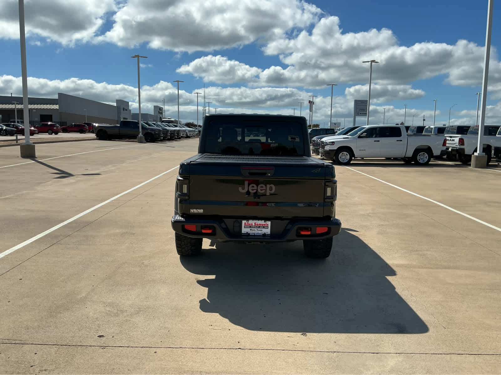 Used Car 2023 Jeep Gladiator  Mojave For Sale Under $50,000 In Waco, Texas