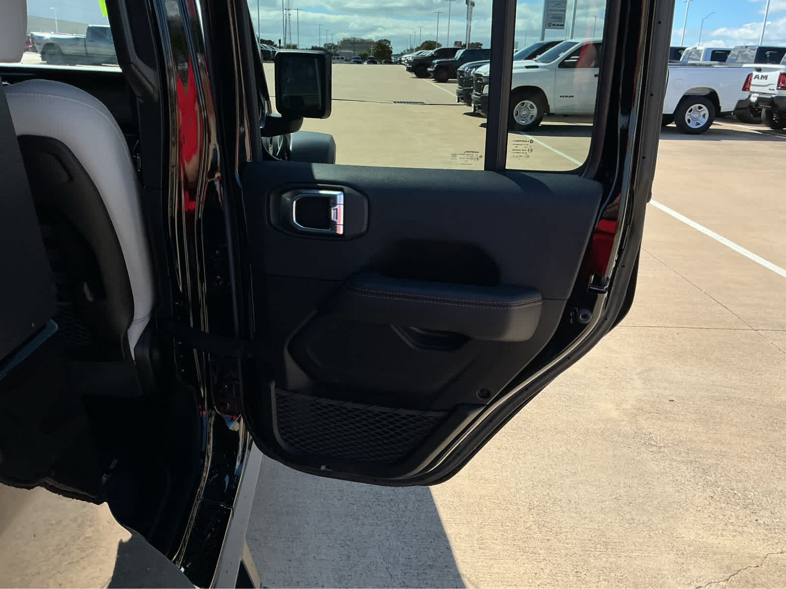 Used Car 2023 Jeep Gladiator  Mojave For Sale Under $50,000 In Waco, Texas