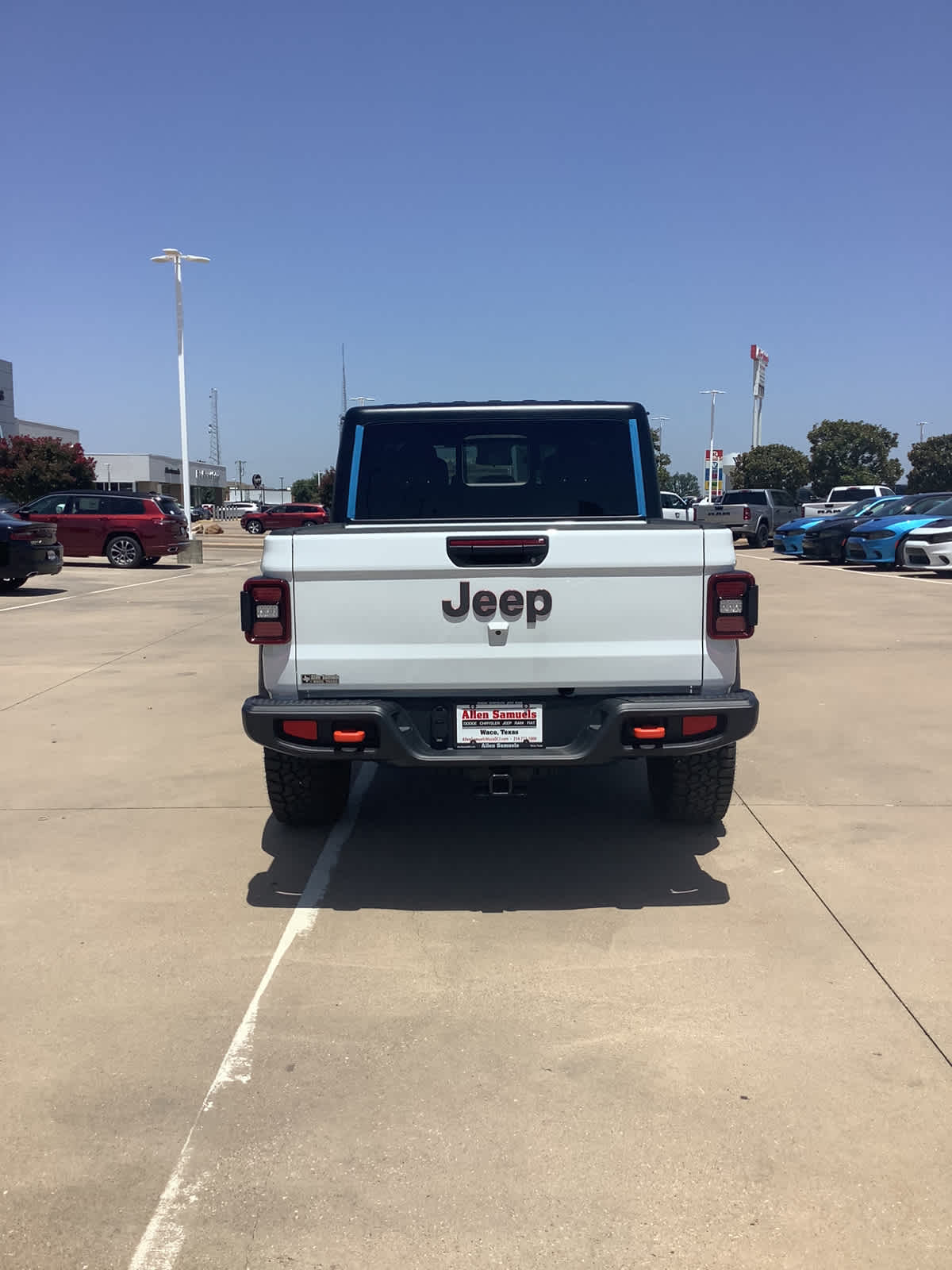 New Car 2024 Jeep Gladiator  Mojave 4x4 For Sale Under $60,000 In Waco, Texas