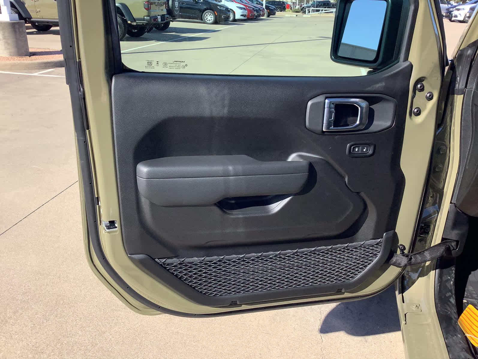 new 2026 Jeep Gladiator car, priced at $39,999