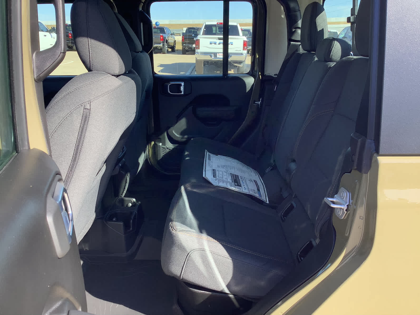 new 2026 Jeep Gladiator car, priced at $39,999