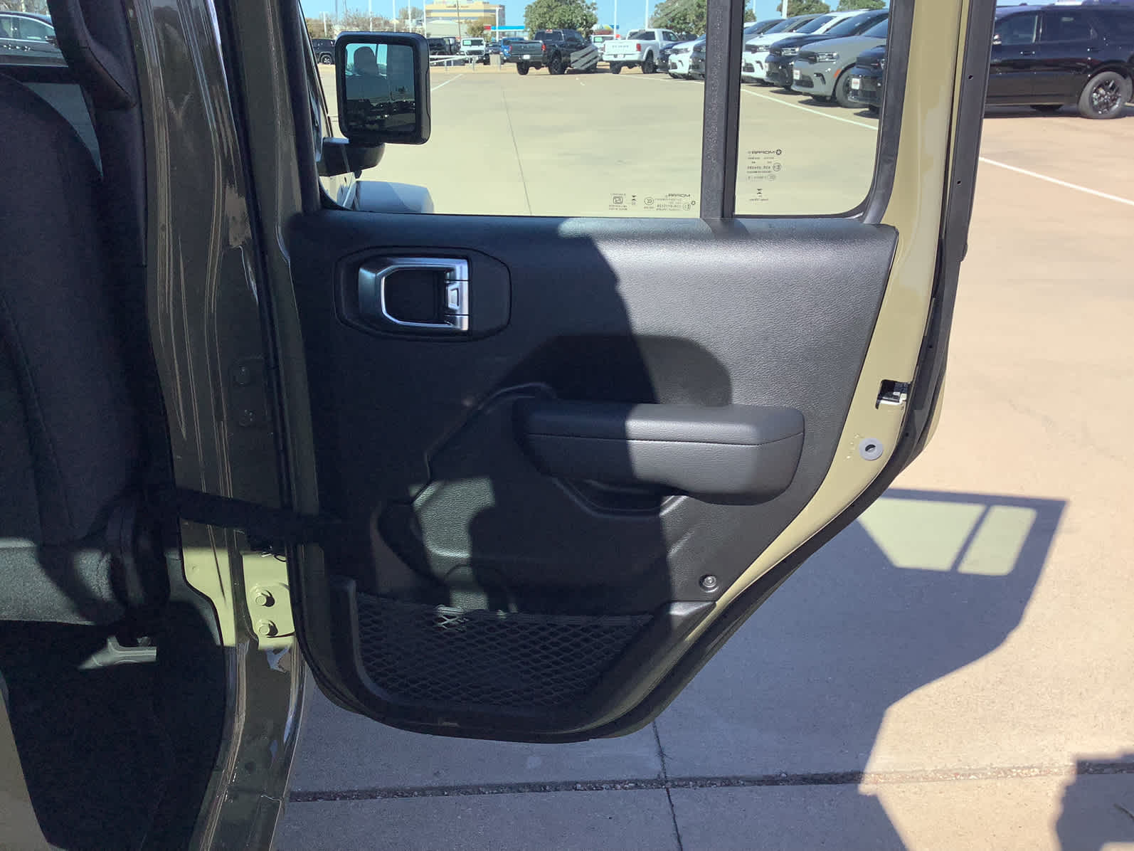 new 2026 Jeep Gladiator car, priced at $39,999